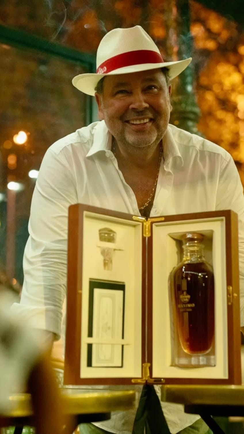Post 8 by La Maison du Rhum on Instagram (video)
