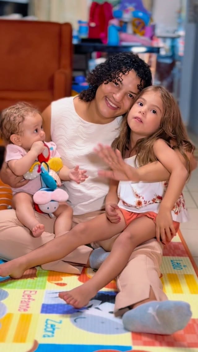 Post 5 by Sarah Menezes on Instagram (video)