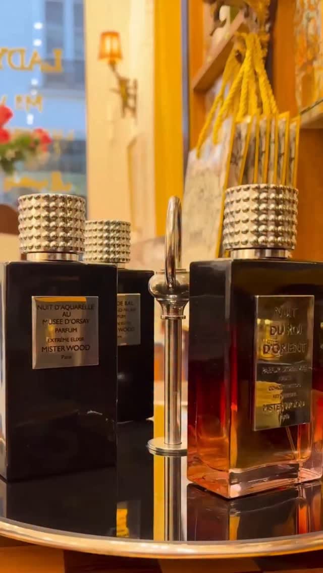 Post 5 by Lady Wood & Mister Wood on Instagram (video)