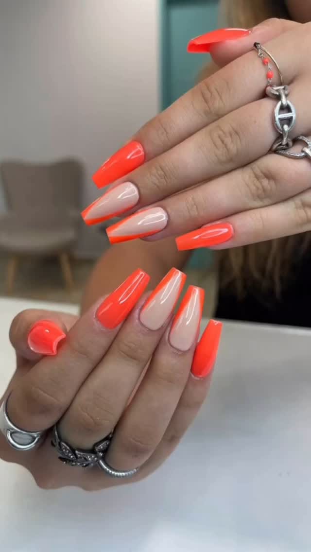 Post 10 by Institut de beauté | Guadeloupe on Instagram (video)