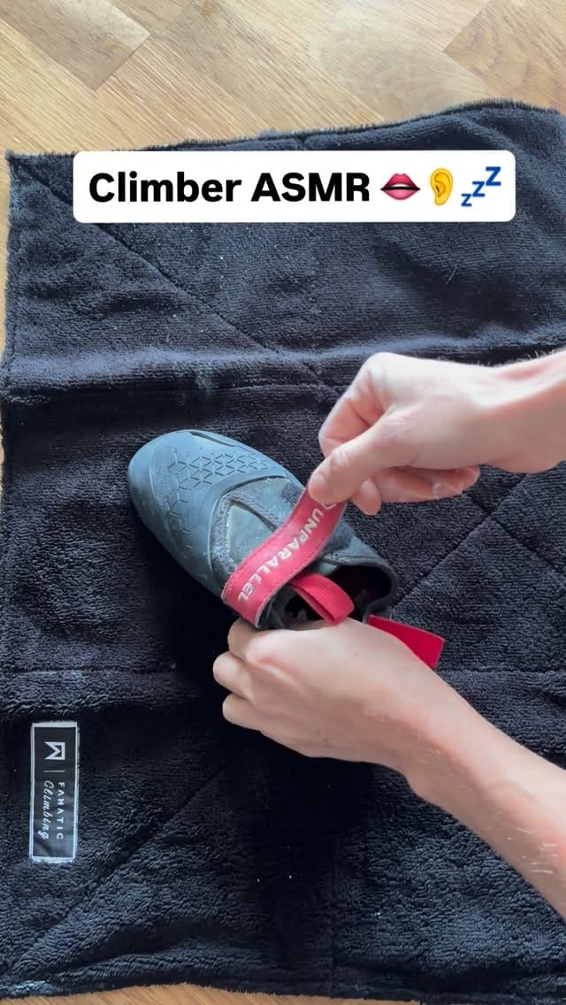 Post 5 by Hily Manon on Instagram (video)