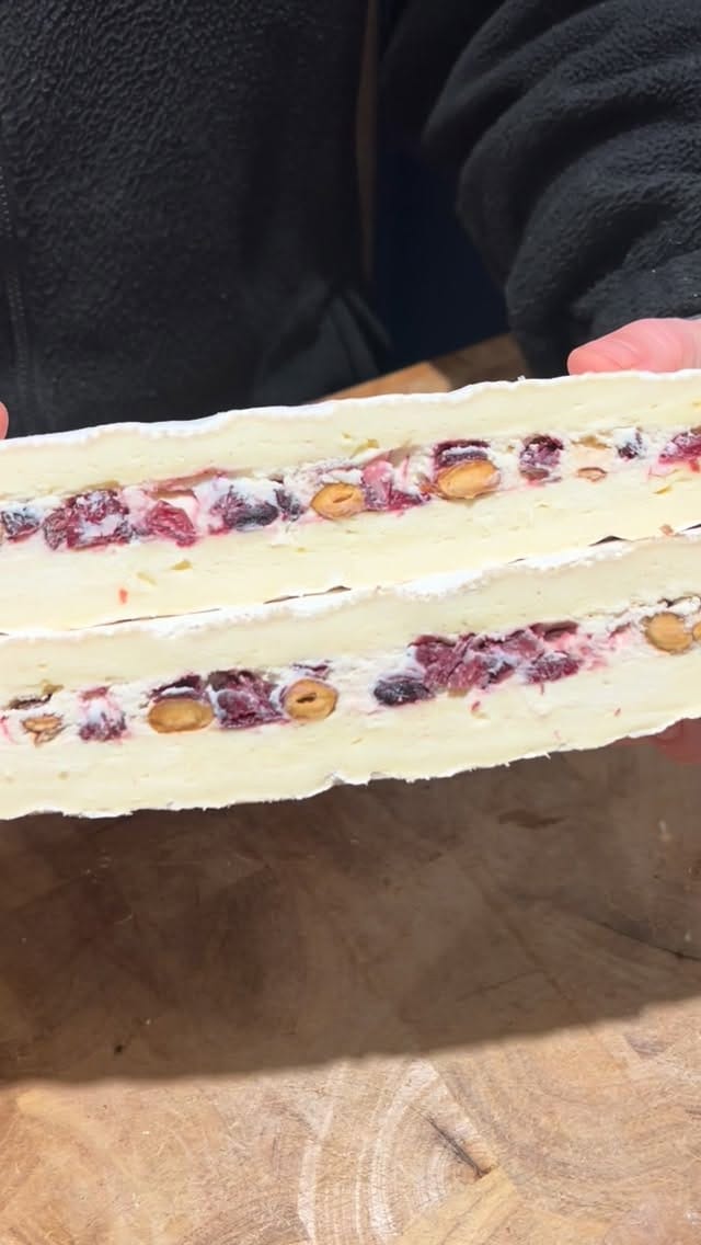 Post 1 by Berrie Alimentation on Instagram (video)