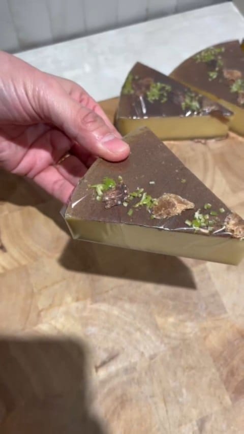 Post 10 by Berrie Alimentation on Instagram (video)