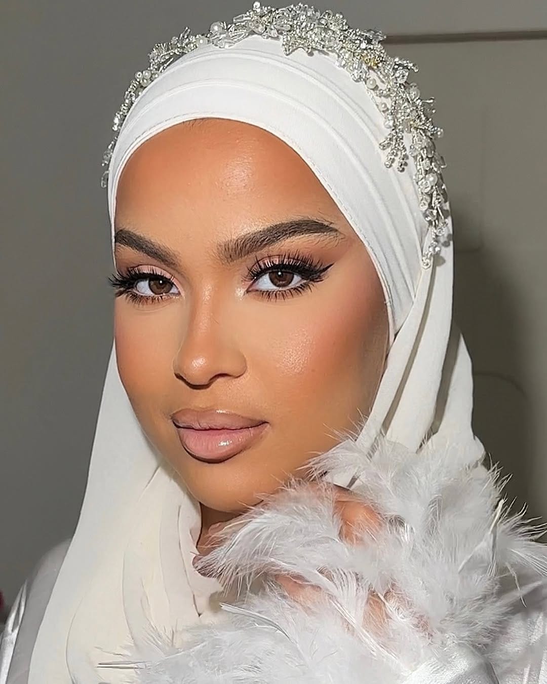 Post 6 by EMPIRE BEAUTY🦋MAKE UP- HAIR- HIJAB - HENNA on Instagram (image)