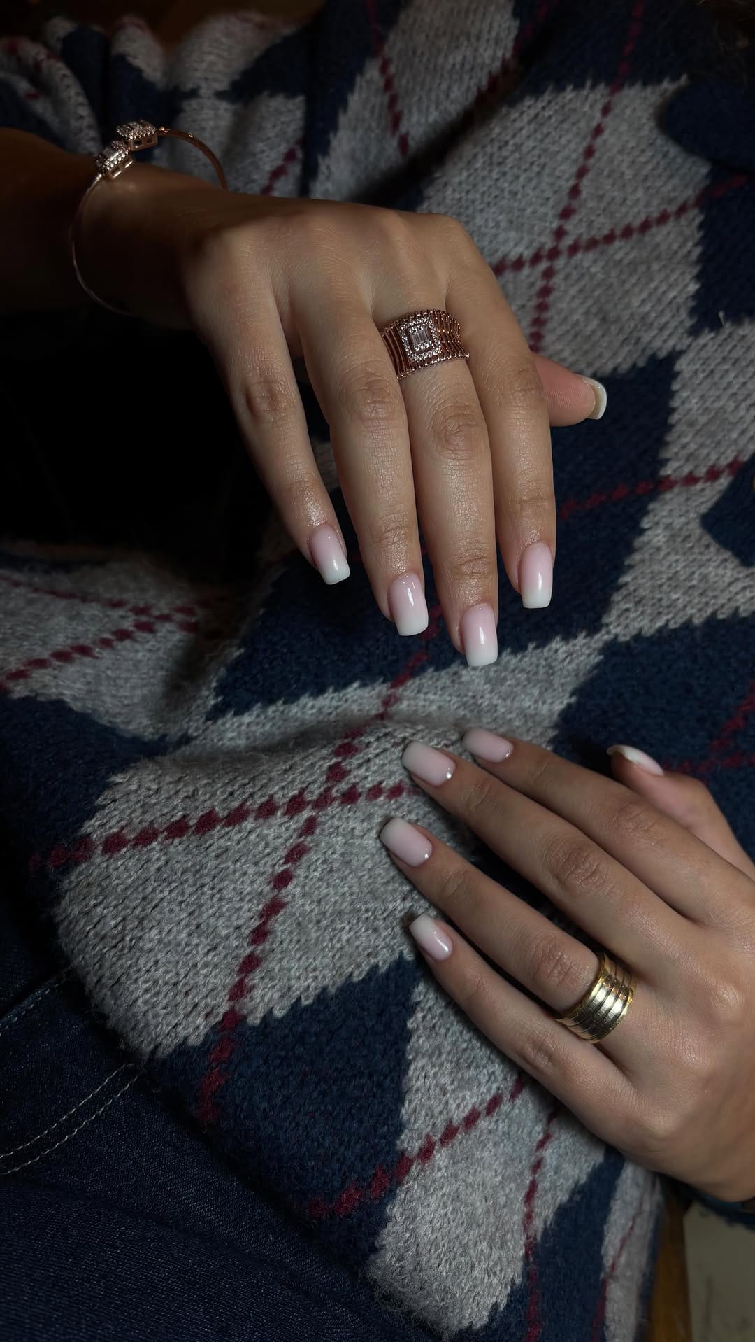 Post 1 by Youmi nail's💅 on Instagram (video)
