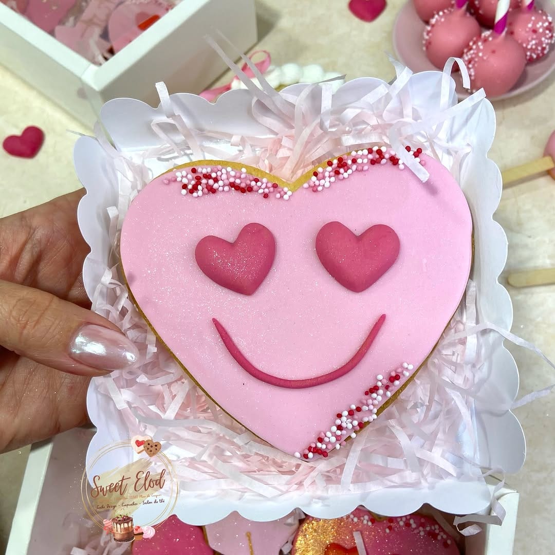 Post 1 by SWEET ELOD - CAKE DESIGN - BENTO 🍰 on Instagram (image)