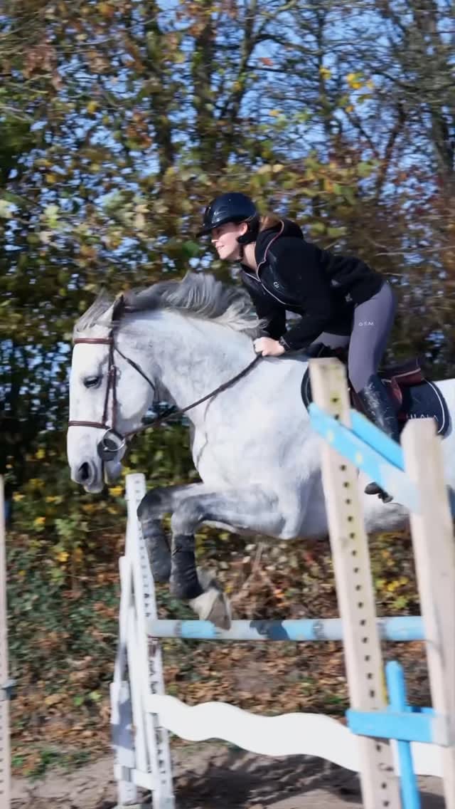 Post 4 by Marie Catrevault on Instagram (video)