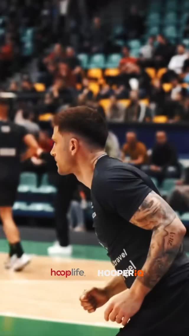 Post 6 by Marek Klassen on Instagram (video)