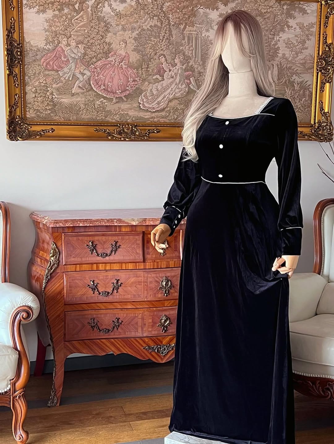 Post 4 by 𝐑𝐎𝐁𝐄𝐒 𝐃𝐄 𝐌𝐀𝐈𝐒𝐎𝐍 🦢🫧🎀 𝑯𝑶𝑼𝑺𝑬 𝑫𝑹𝑬𝑺𝑺𝑬𝑺 on Instagram (image)