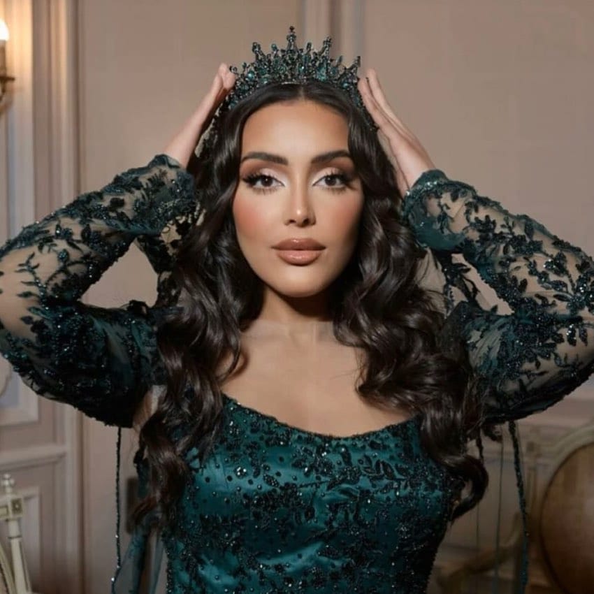 Post 8 by Bridal specialist makeup/ Hairstyle / Pose hijeb et Turban on Instagram (image)