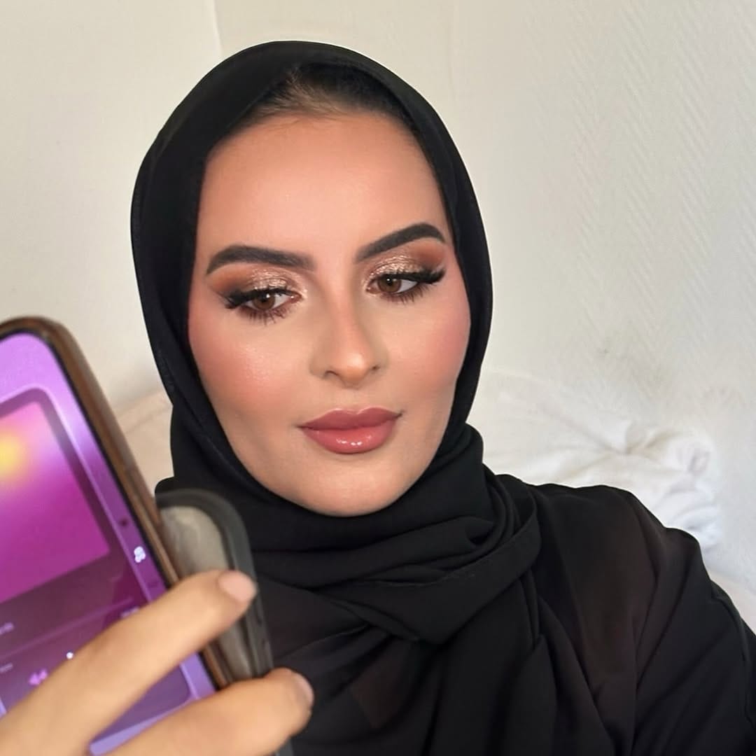 Post 2 by Sarra smaali Officiel 🧿 on Instagram (carousel)