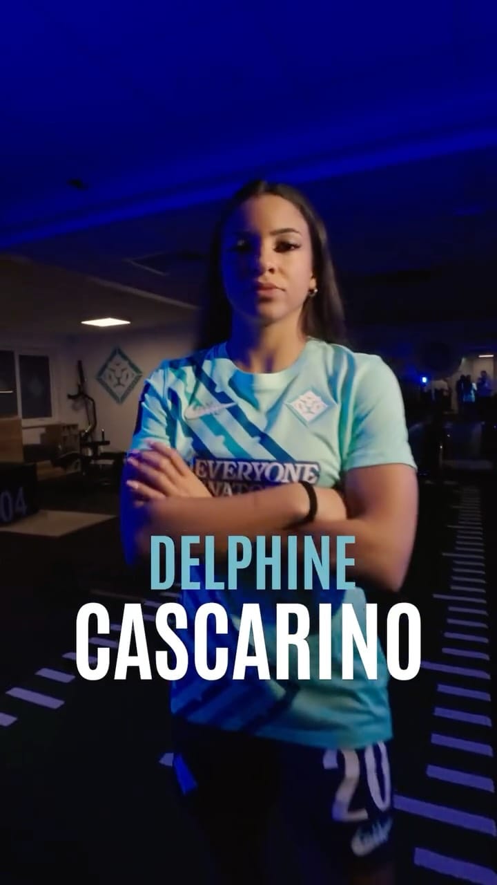 Post 5 by Delphine Cascarino on Instagram (video)
