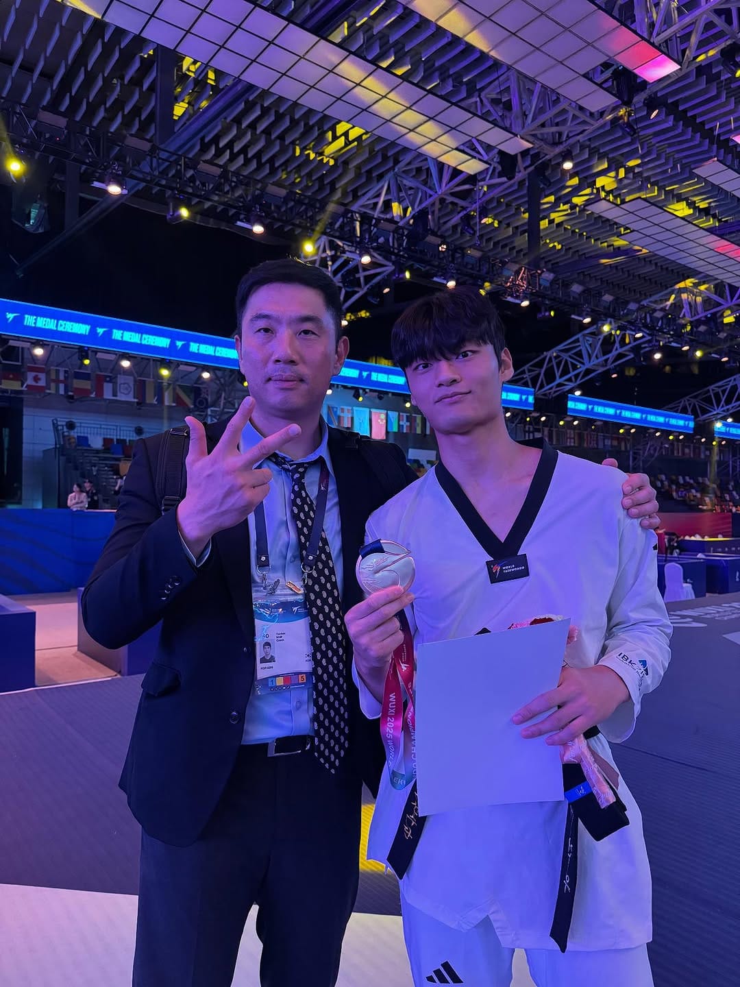 Post 4 by 서건우 on Instagram (carousel)
