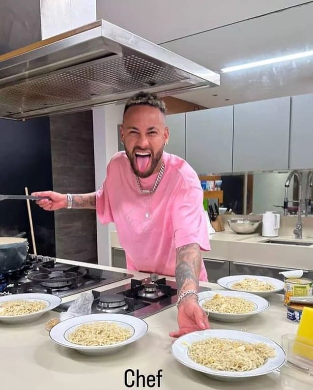 Post 6 by Neymar Jr on Instagram (image)