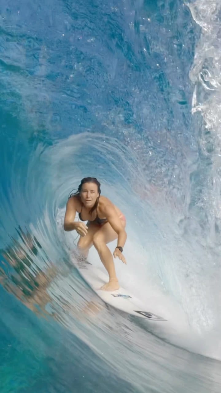 Post 10 by Johanne Defay on Instagram (video)