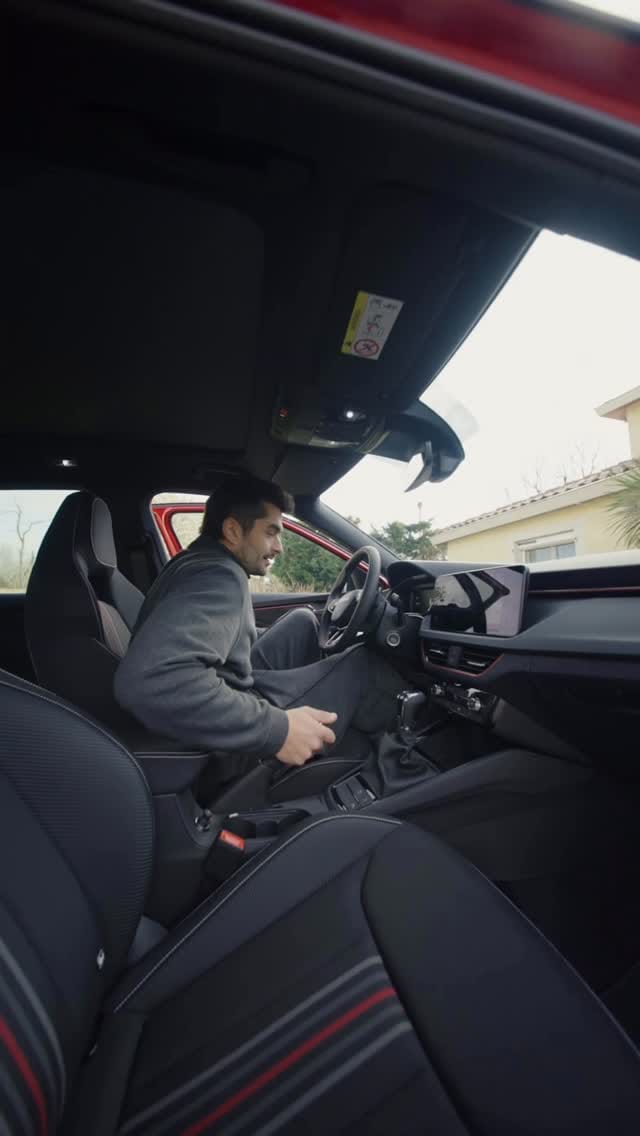 Post 2 by Benoit Assadi Hillmann on Instagram (video)