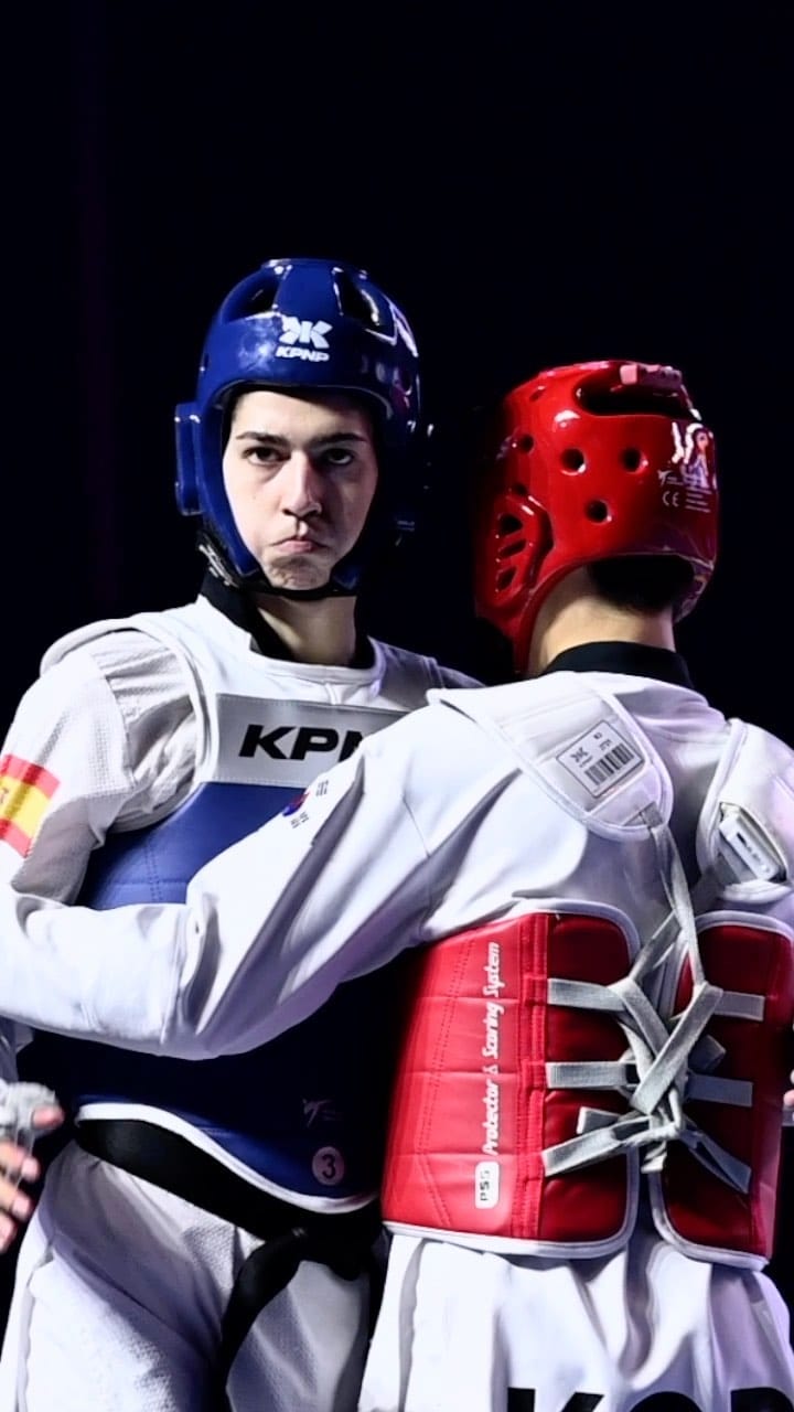 Post 9 by Adrian Vicente / Taekwondista Olímpico on Instagram (video)