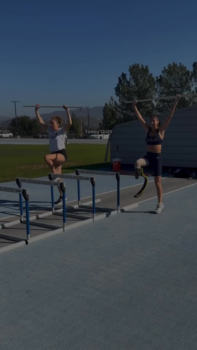 Post 5 by Beatriz Hatz on Instagram (video)