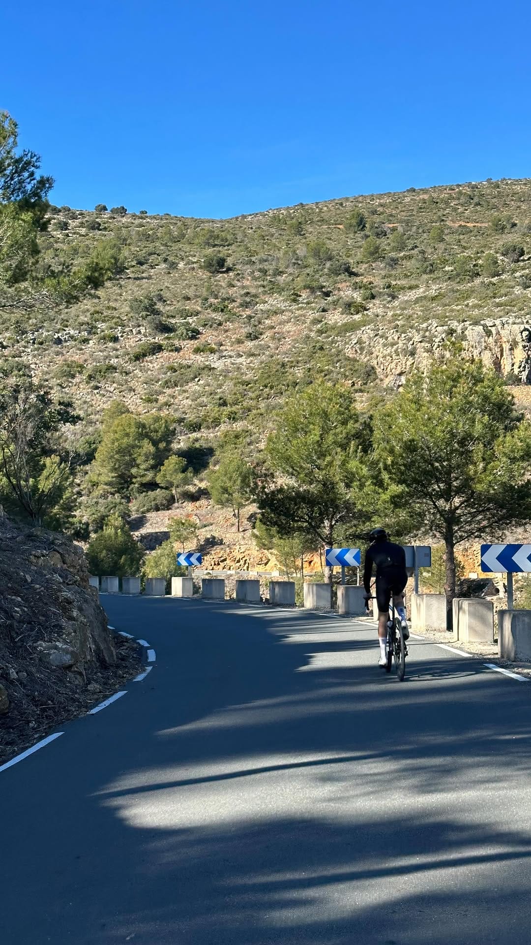 Post 4 by Louis Gautheron on Instagram (video)
