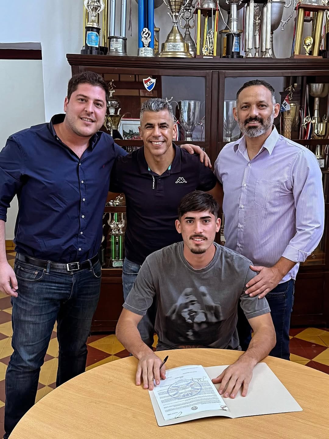 Post 3 by Diego Barreto on Instagram (image)