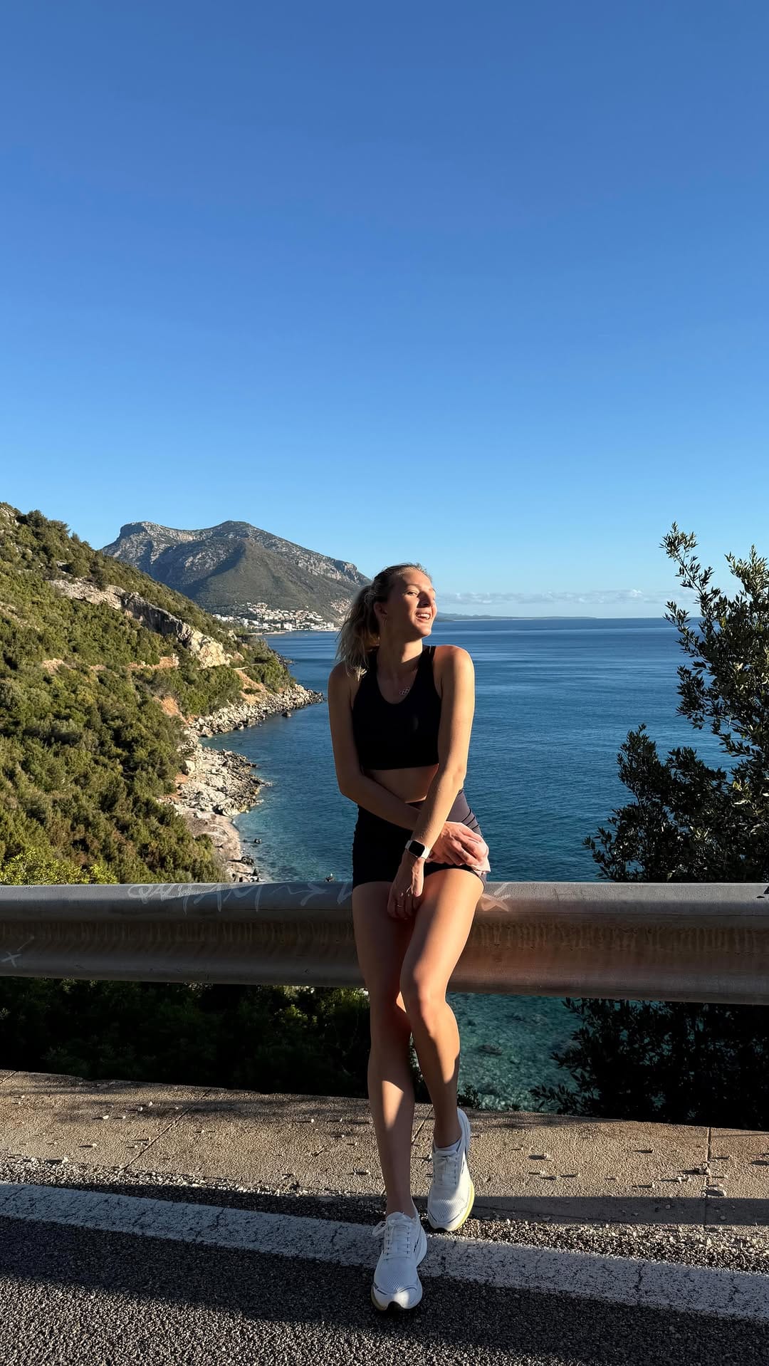 Post 6 by Aneta Konieczek on Instagram (video)