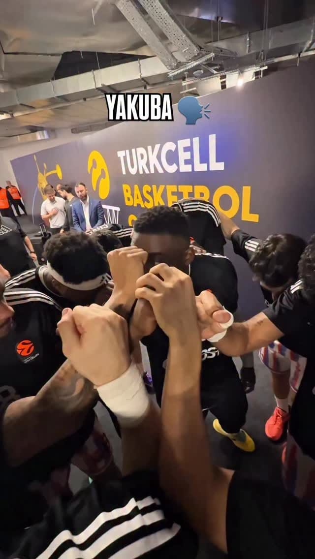 Post 2 by Yakuba Ouattara on Instagram (video)
