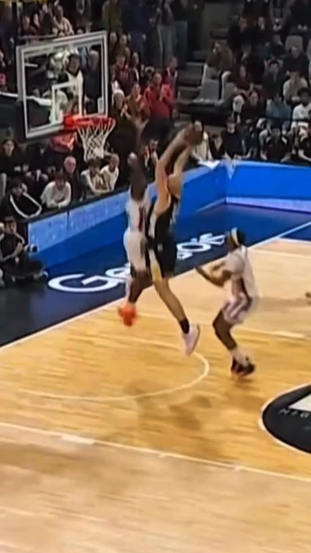 Post 1 by Yakuba Ouattara on Instagram (video)