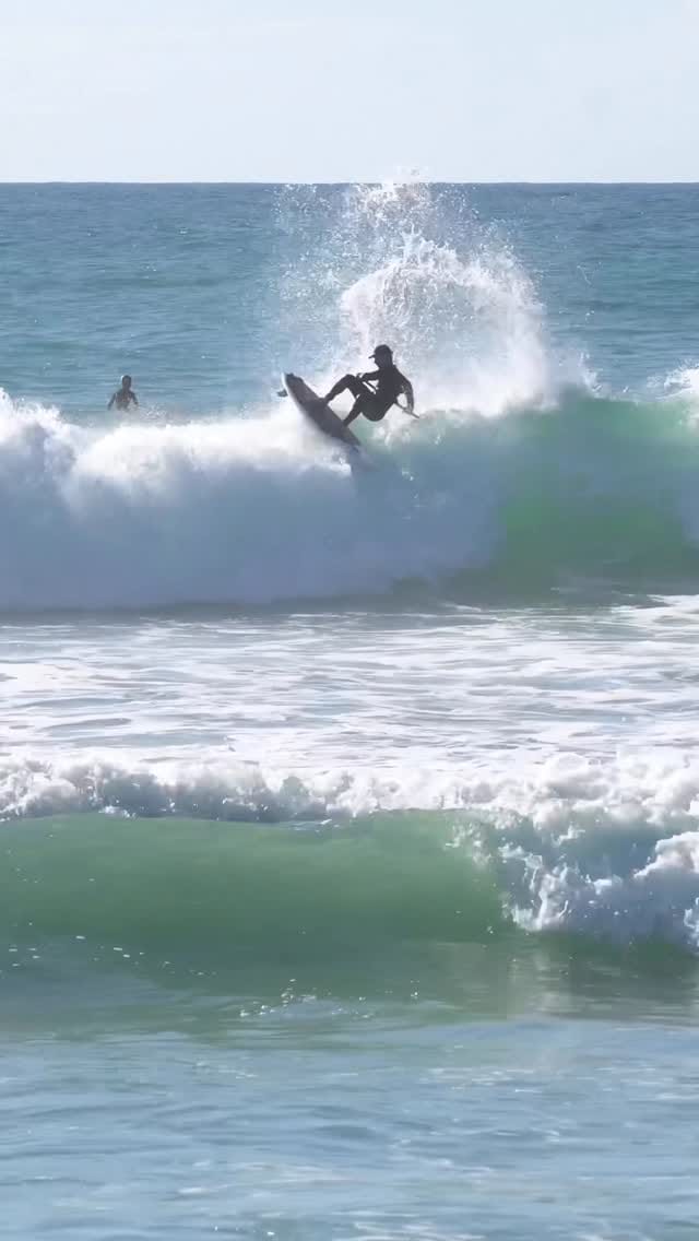 Post 3 by Benoit Carpentier on Instagram (video)