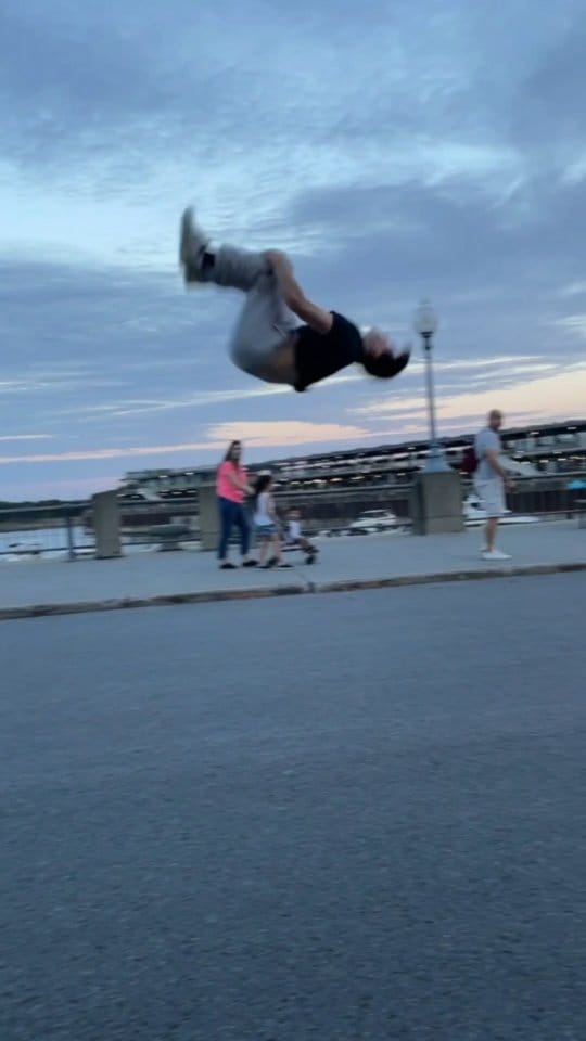 Post 8 by Joris on Instagram (video)