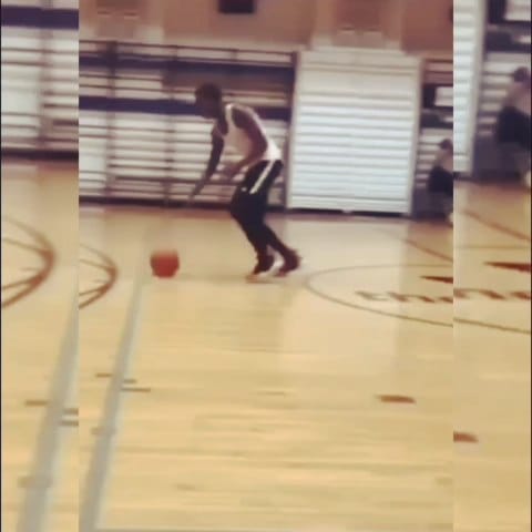 Post 5 by Loïc on Instagram (video)
