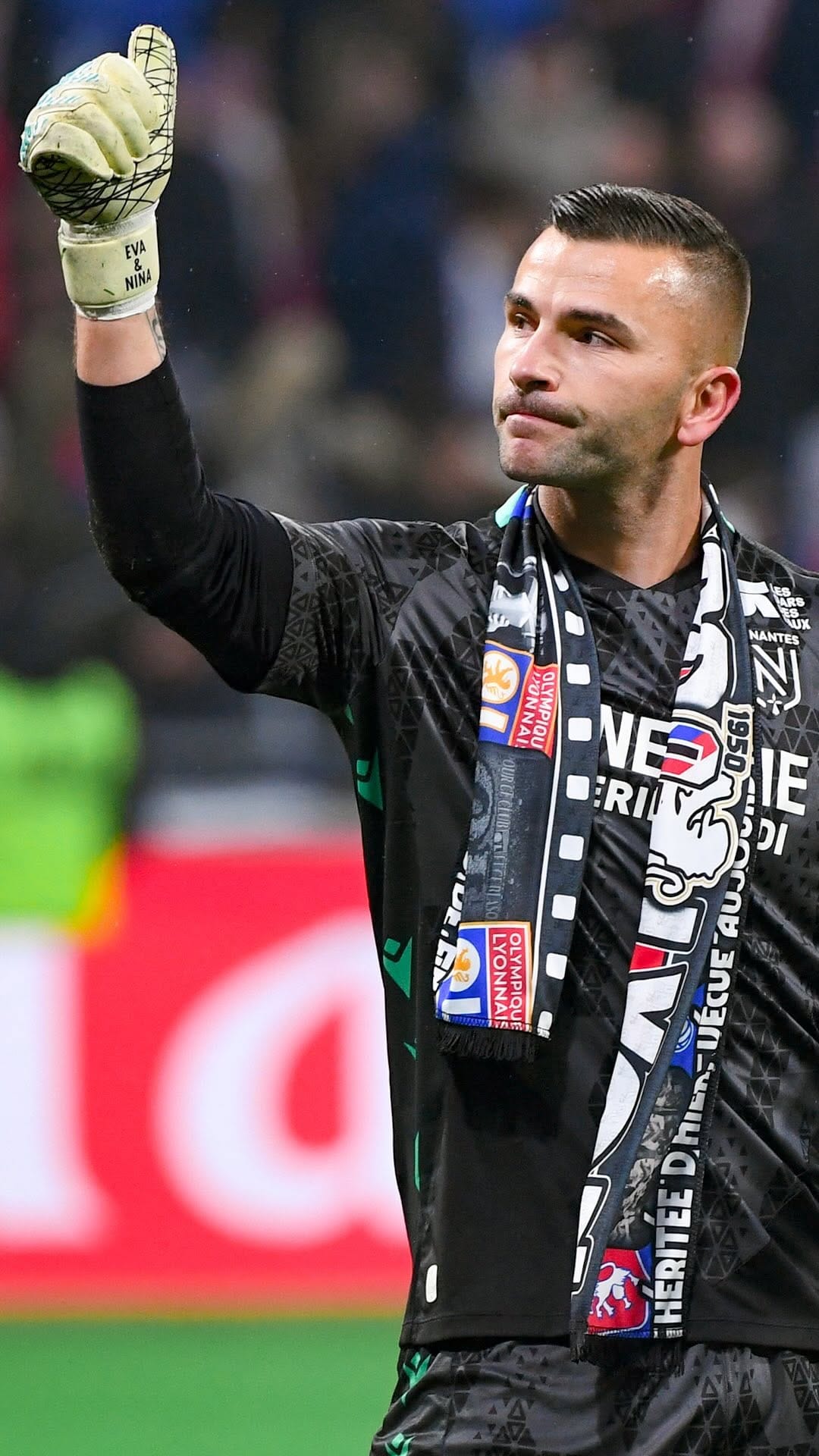 Post 3 by Anthony Lopes officiel on Instagram (video)