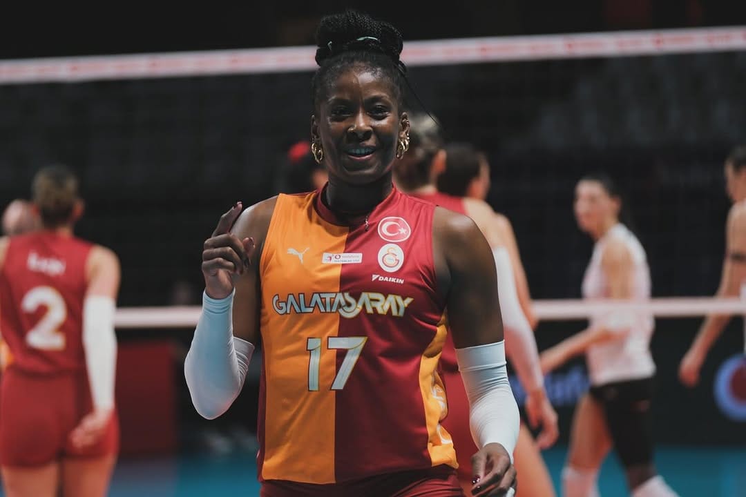 Post 5 by Myriam Sylla Fatime 🇮🇹/🇨🇮 on Instagram (carousel)