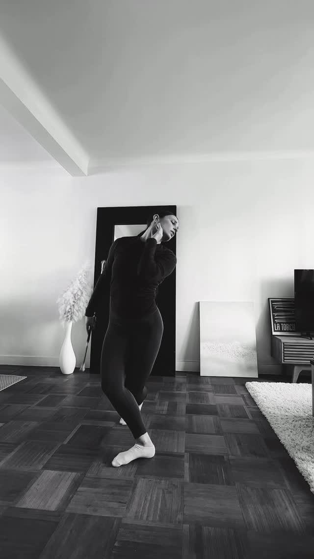 Post 8 by @meghanecabon on Instagram (video)