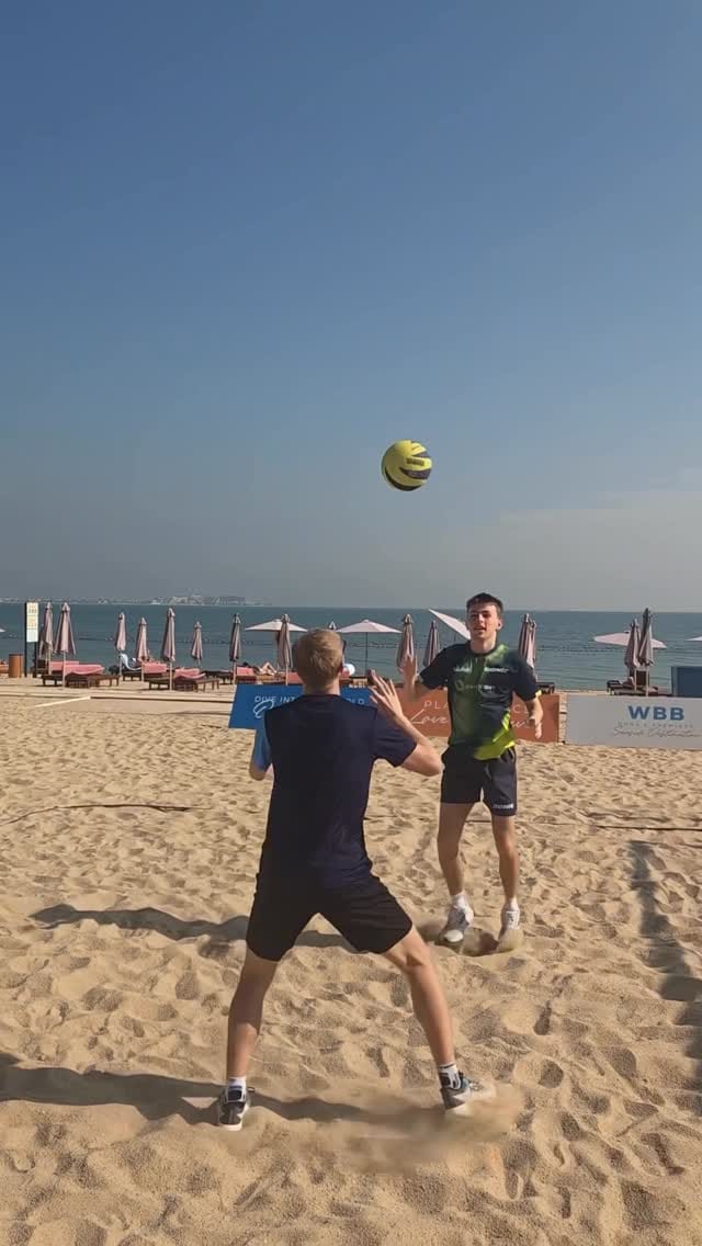 Post 5 by Félix Lebrun on Instagram (video)