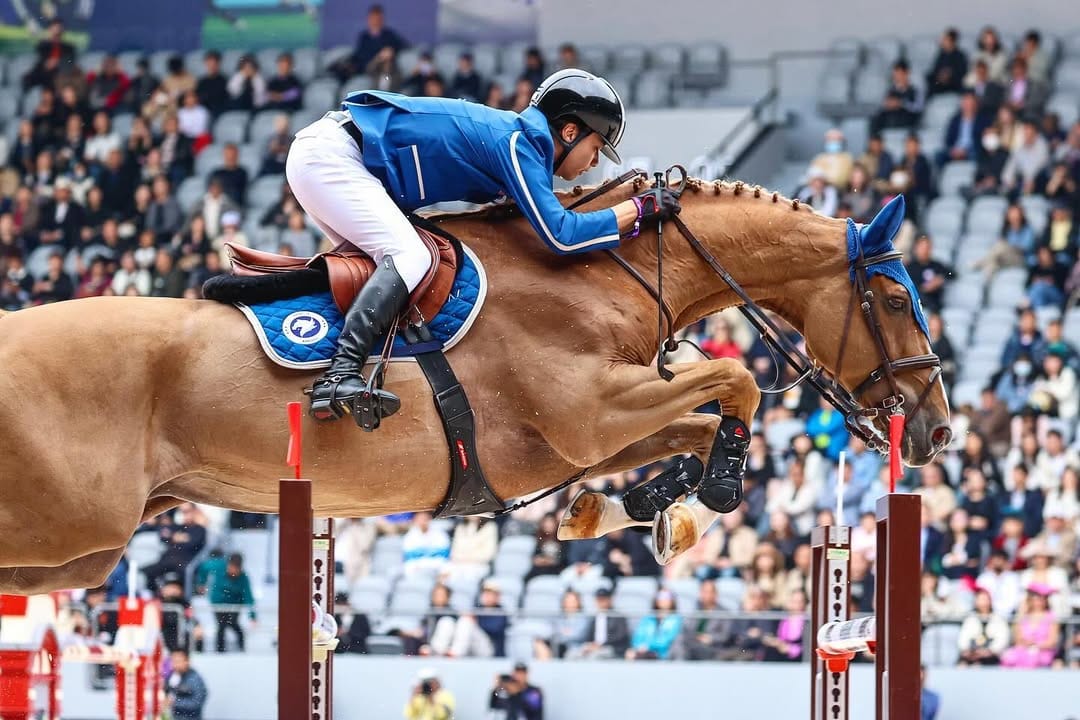 Post 3 by Mike Kawai 🇯🇵 on Instagram (carousel)