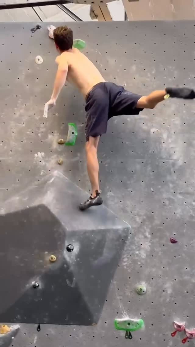 Post 7 by Toby Roberts on Instagram (video)