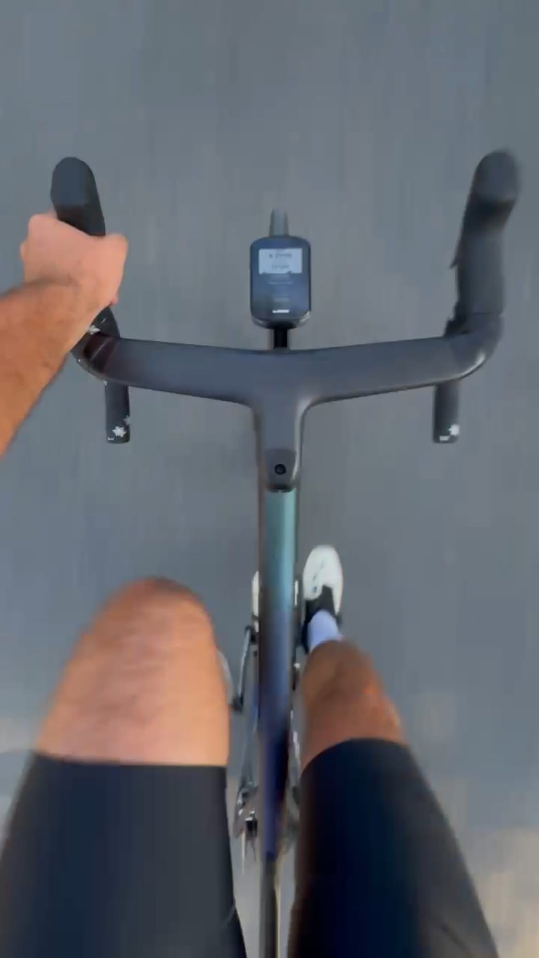 Post 7 by Quentin Delapierre on Instagram (video)