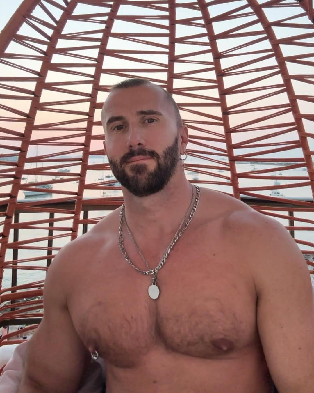 Post 8 by 🐻 Rémi     🇫🇷🇪🇸 on Instagram (carousel)