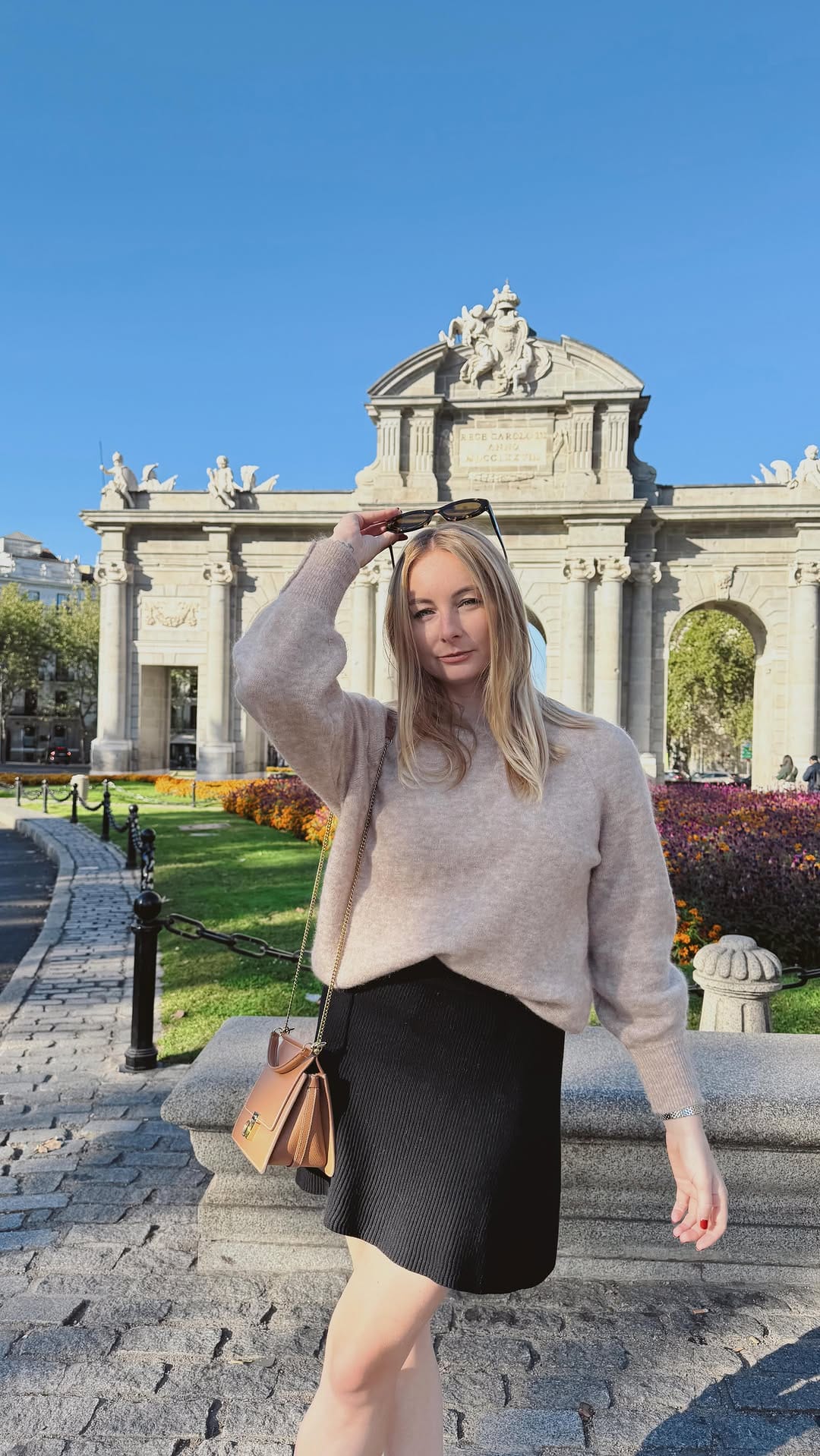 Post 3 by Charlotte 🦋 on Instagram (video)