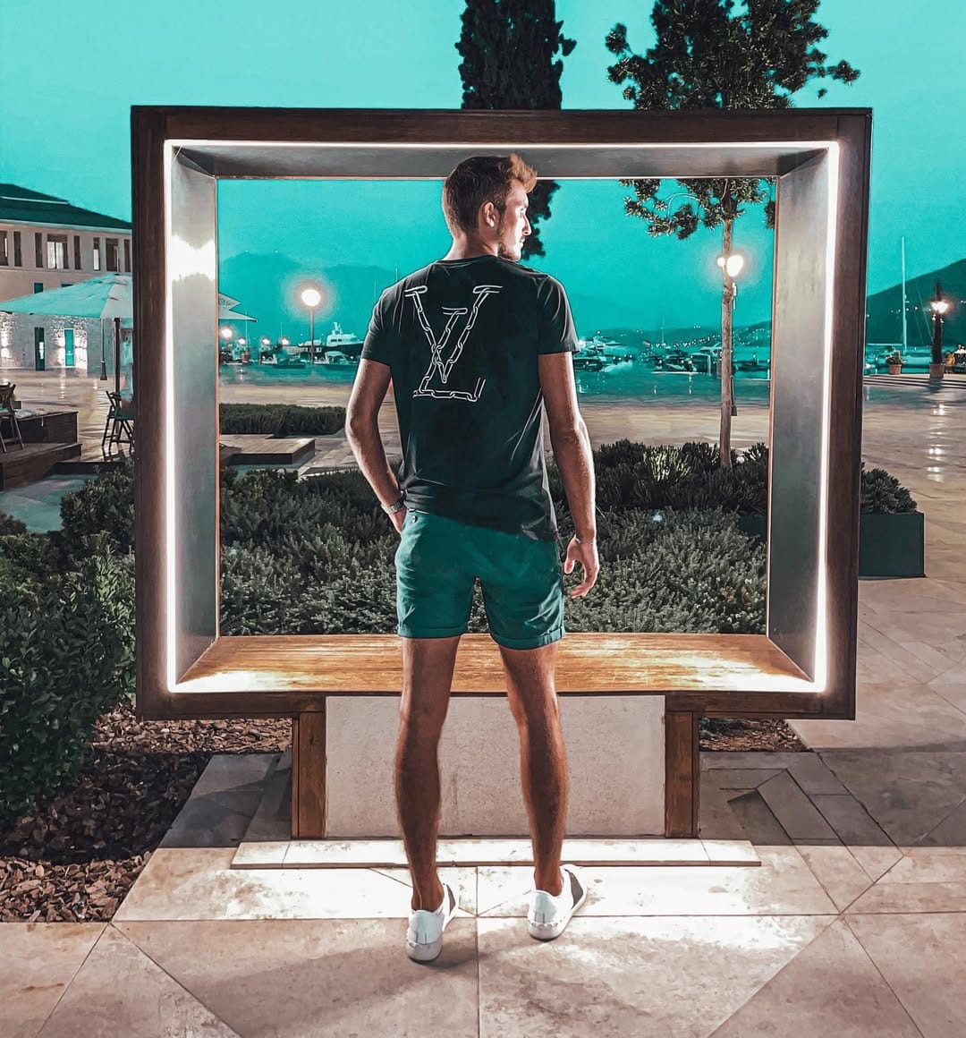 Post 8 by Nikola Ivović on Instagram (image)