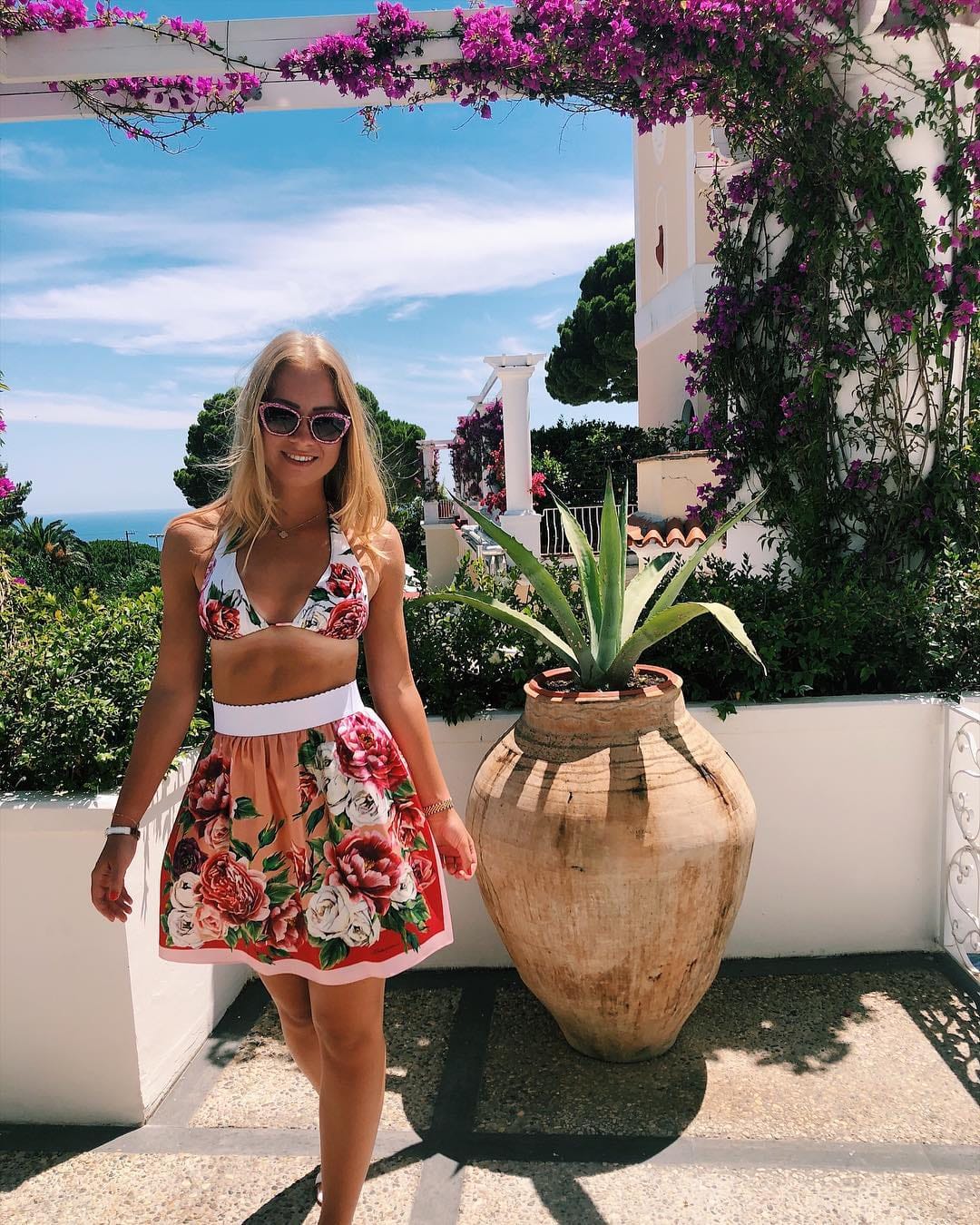 Post 8 by Eva on Instagram (image)