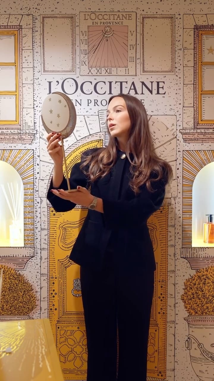 Post 9 by Clémence Bertrand on Instagram (video)
