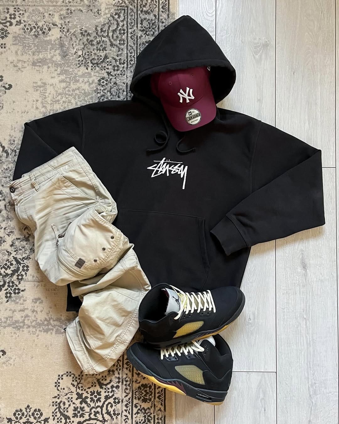 Post 4 by Jeremy | sneakers & streetwear 🔥 on Instagram (carousel)