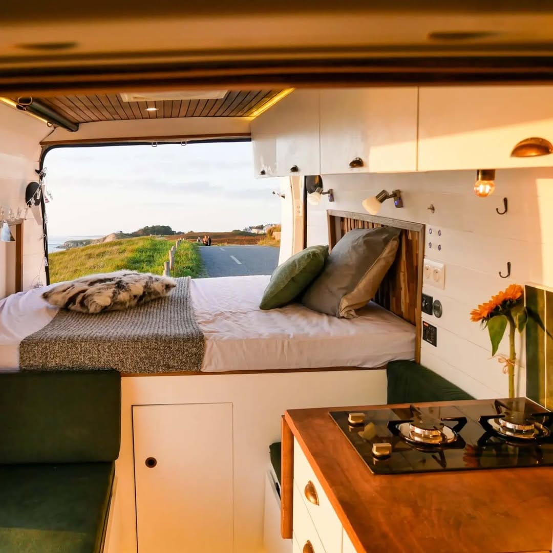 Post 4 by Vantastip- van conversions on Instagram (carousel)