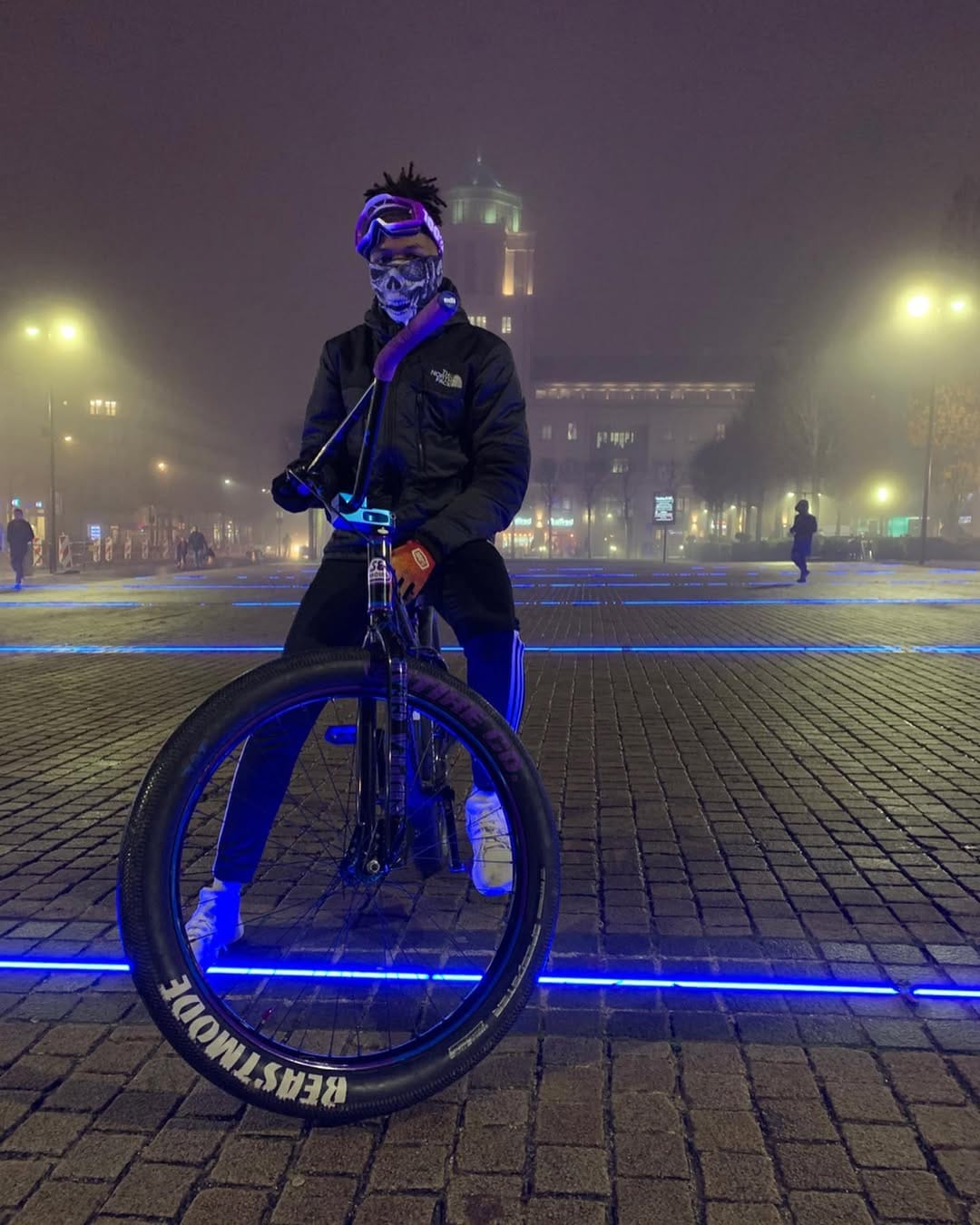 Post 9 by 🇫🇷 SUPRABIKELIFE 🇲🇶 on Instagram (carousel)