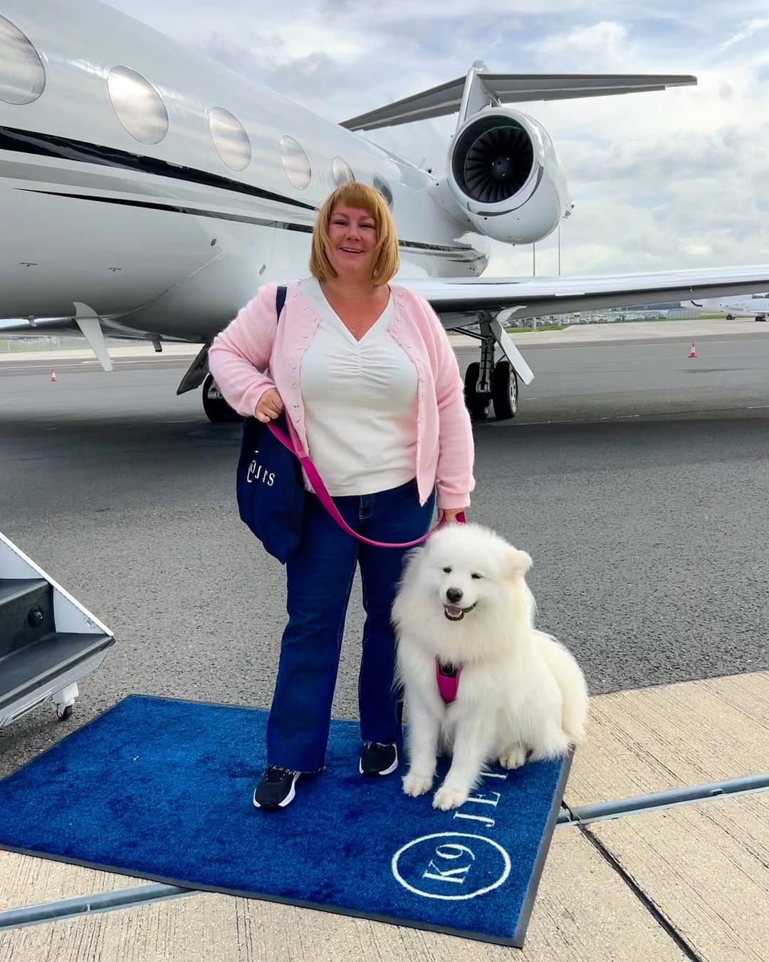 Post 8 by Coco the Traveling Samoyed 🐾 + Jennifer | Dog Friendly Travel on Instagram (carousel)