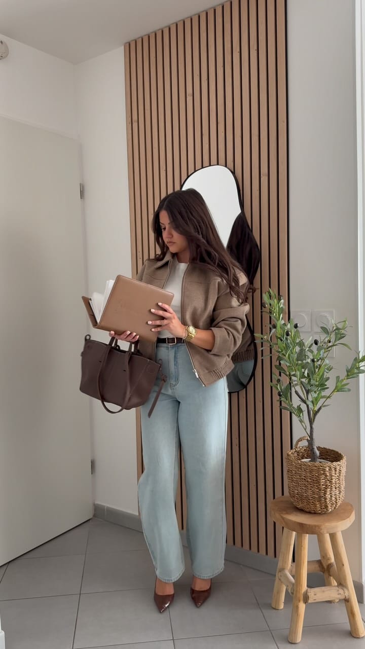 Post 8 by Mélissa on Instagram (video)