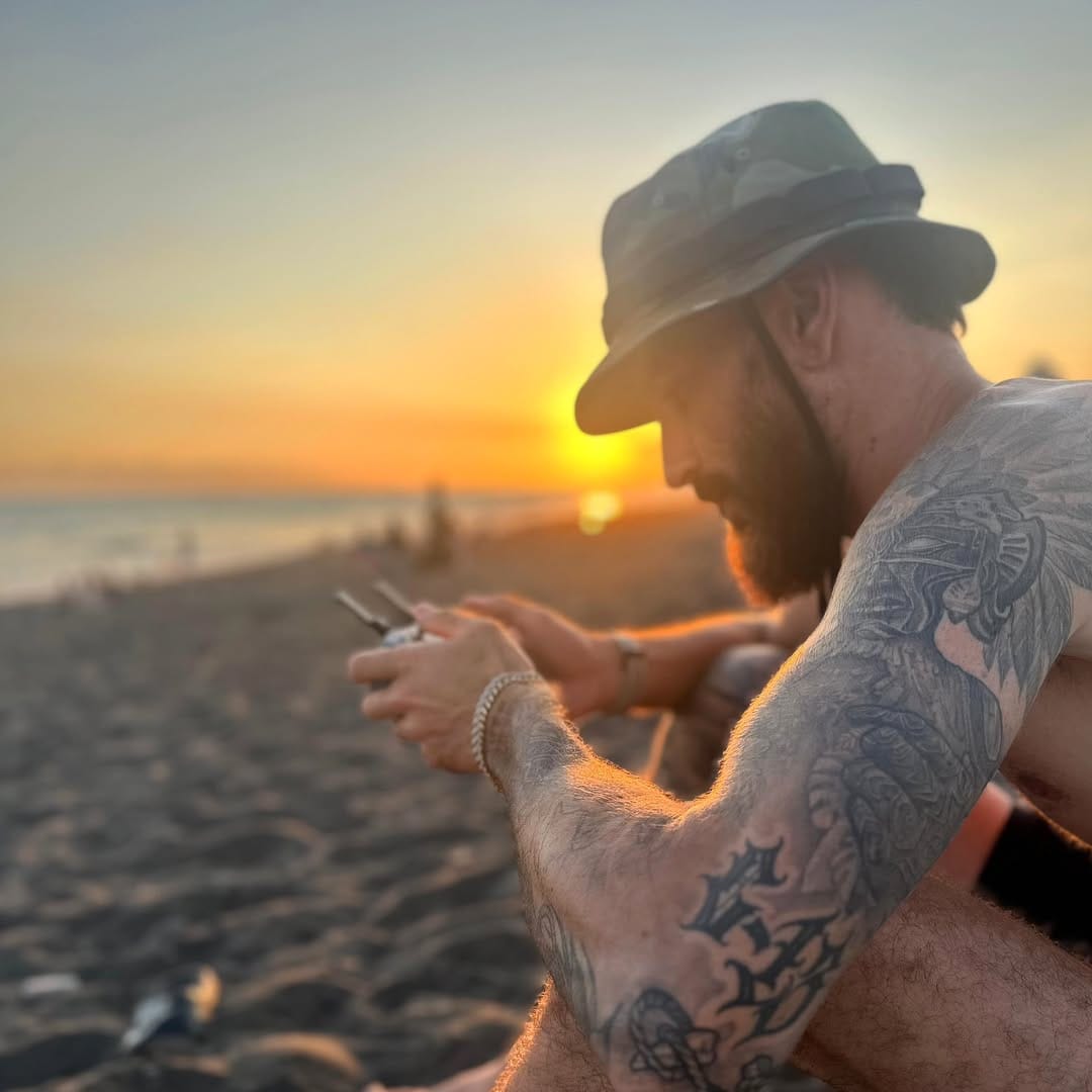 Post 8 by Theo Garcia on Instagram (image)