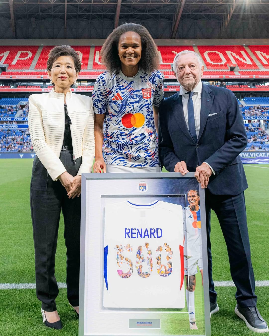 Post 9 by Wendie Renard on Instagram (image)