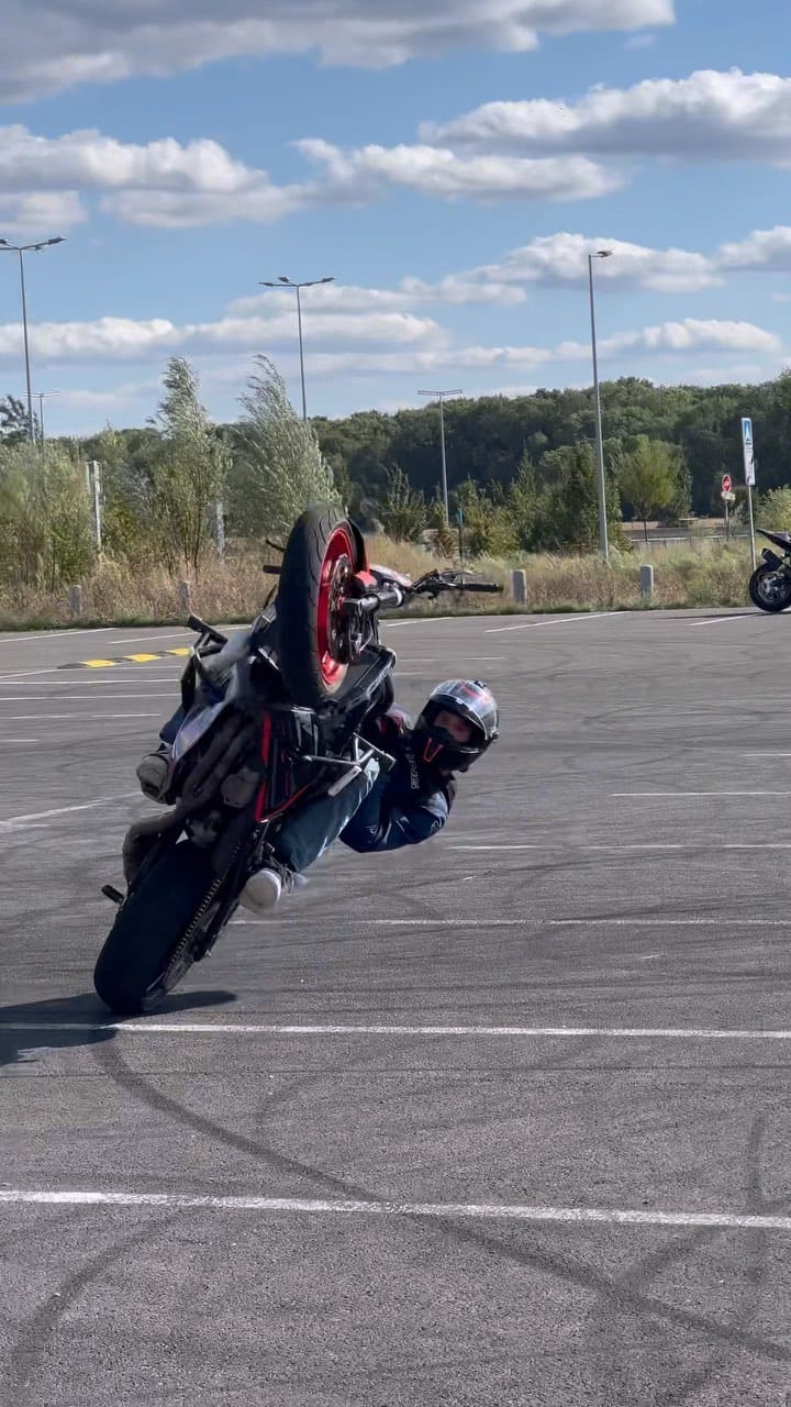 Post 9 by Ben Baldini on Instagram (video)